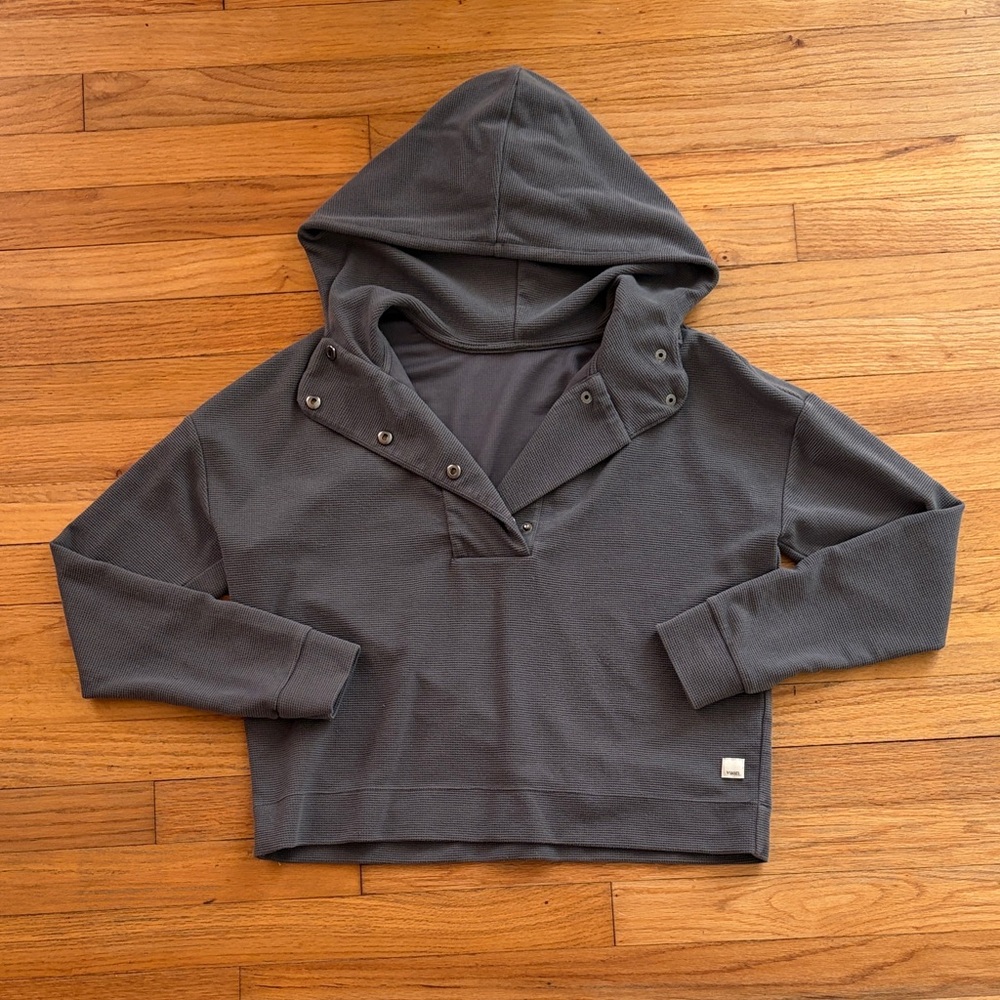 Vuori Bayview Thermal Hoodie in Shale
